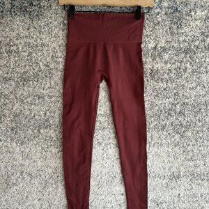 SET ACTIVE Leggings Womens‎ Extra Small Red High Rise Seamless Yoga Pants Gym